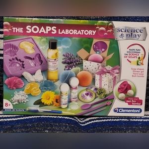 Kids DIY bath bombs and soap making kit